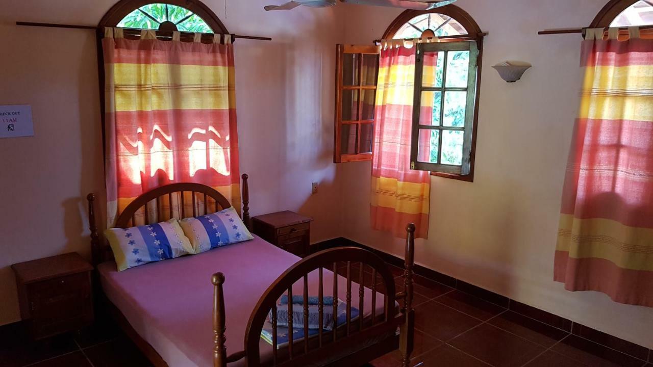 Villa Mango Hostel Puerto Escondido  Kültér fotó
